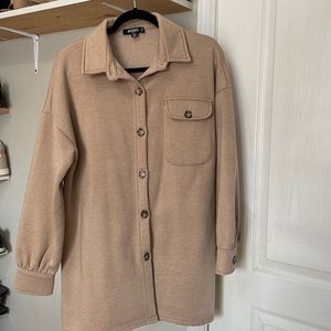 Oversized Tall Beige Soft Button Shacket from missguided size US 6 like new